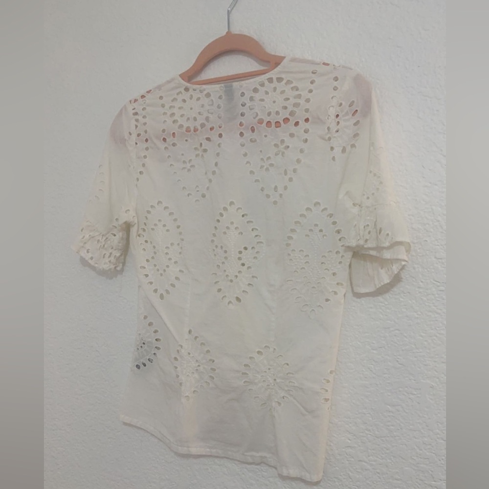 White Top - Picture 3 of 4